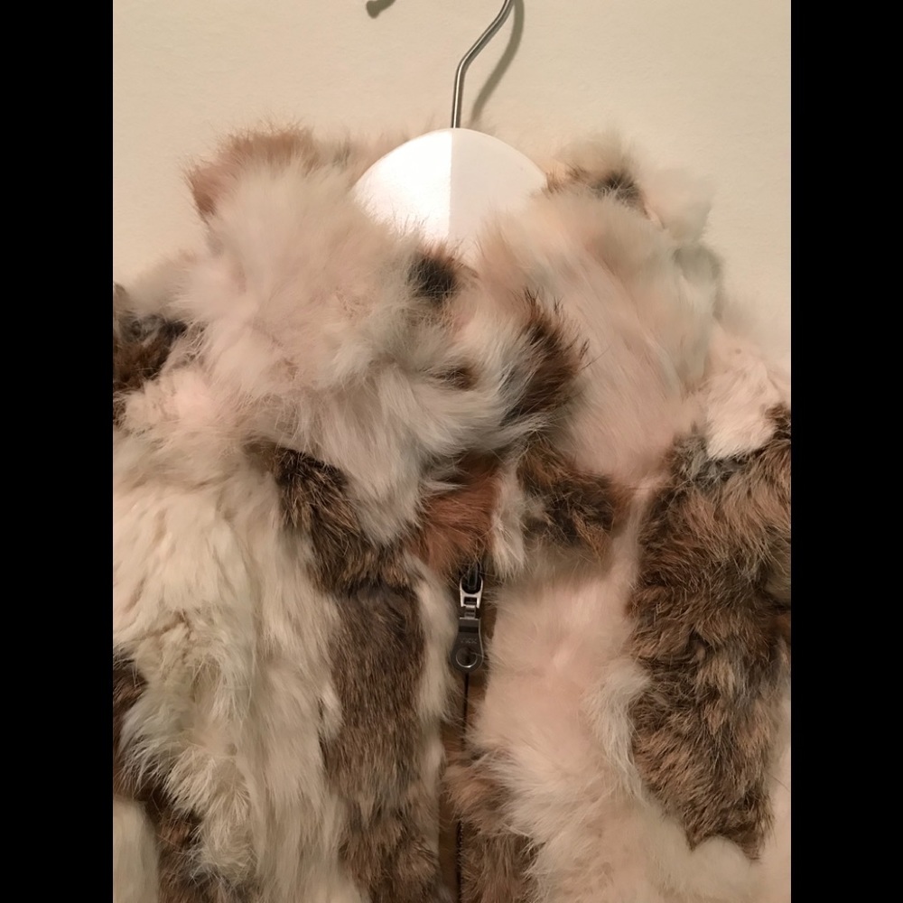 Wilsons Leather | 100% Fur Jacket | Leather Trim - Picture 3 of 10